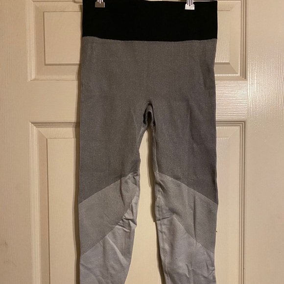 Aerie leggings! - Picture 2 of 2